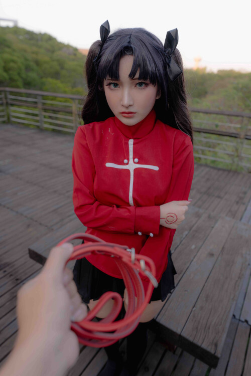 01_Rin_tohsaka_1.jpg